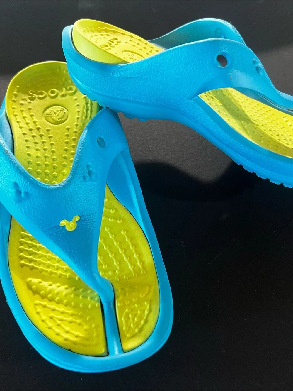 Kids Crocs Thong Style Size c13 Blue & Yellow